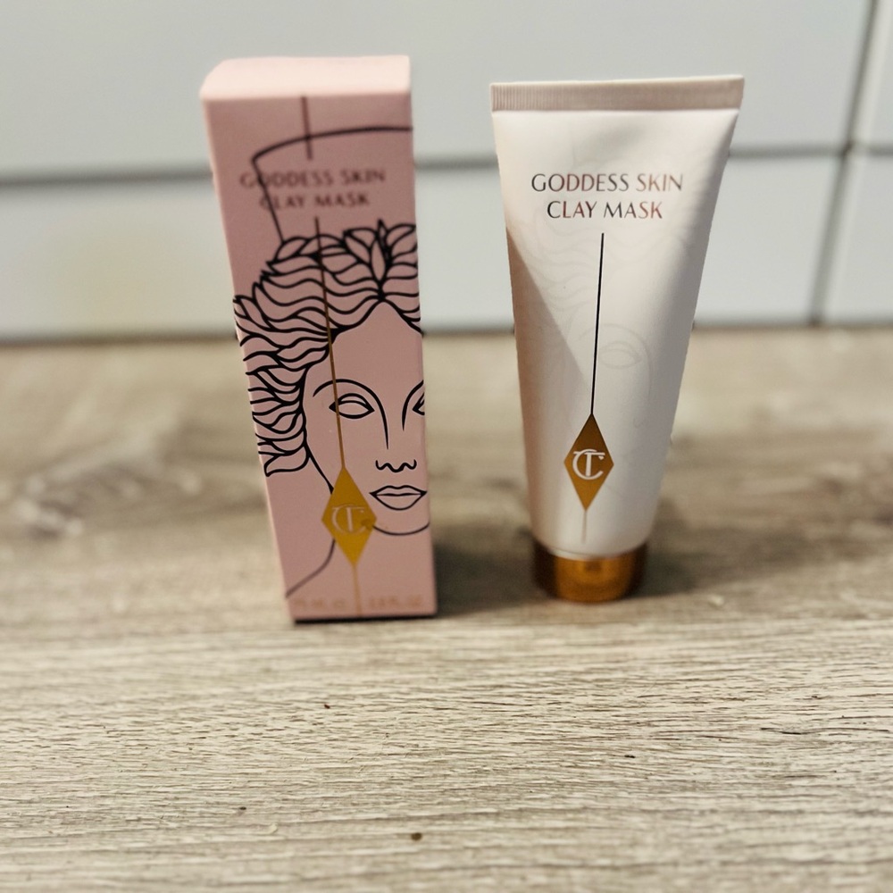 Charlotte Tilbury Goddess Skin Clay Mask